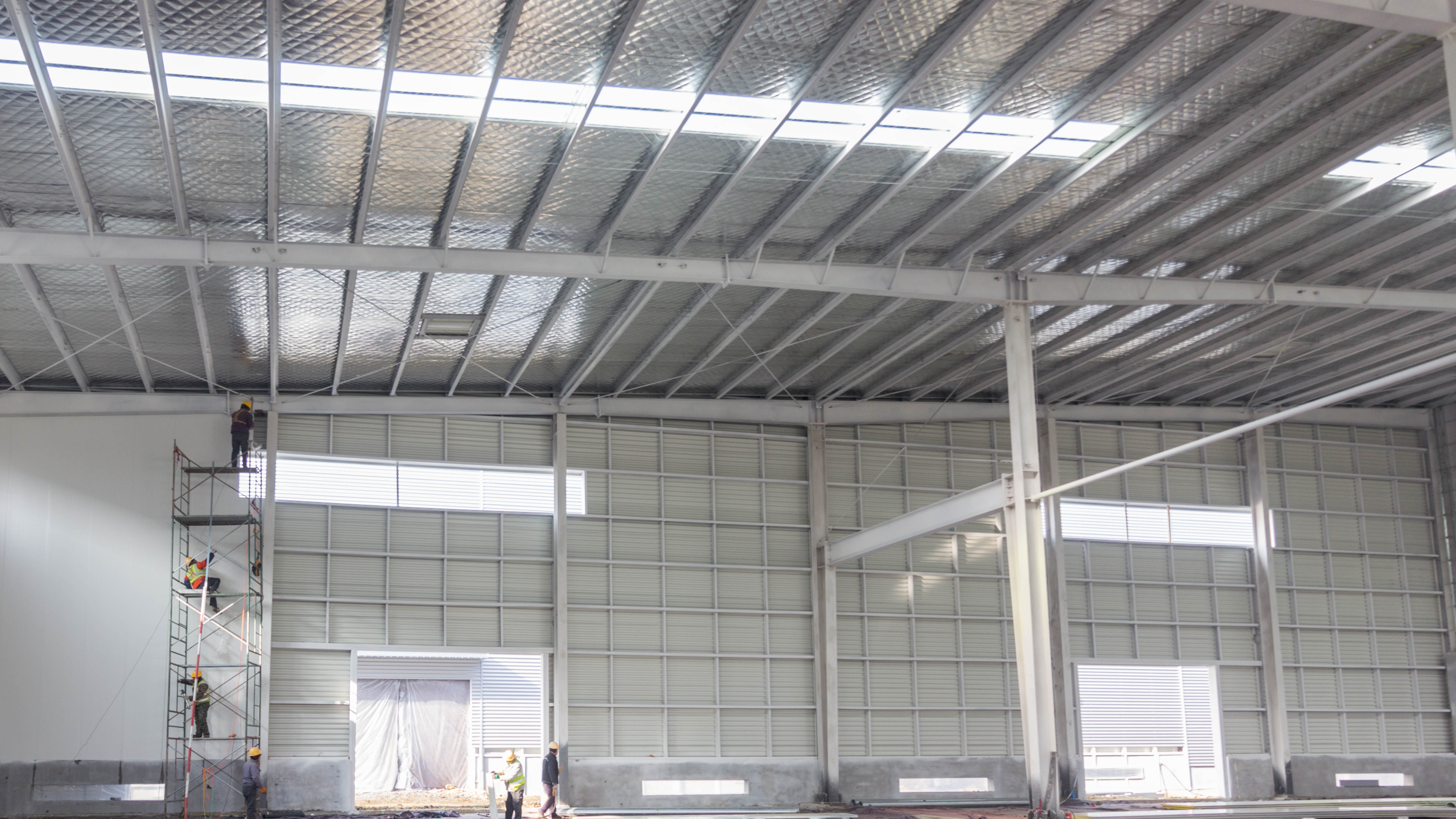 TUV insulated Agricultural steel building residential